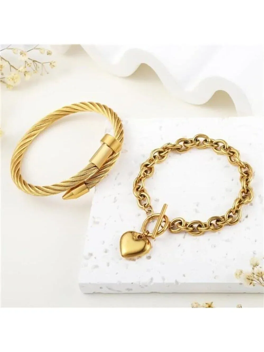 Val Jewelry 18k gold